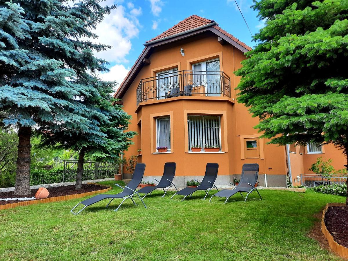 Harmónia Vendégház Balatonalmádi Exterior foto