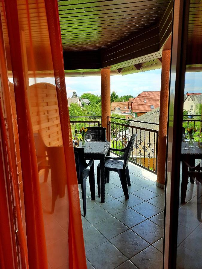 Harmónia Vendégház Balatonalmádi Exterior foto